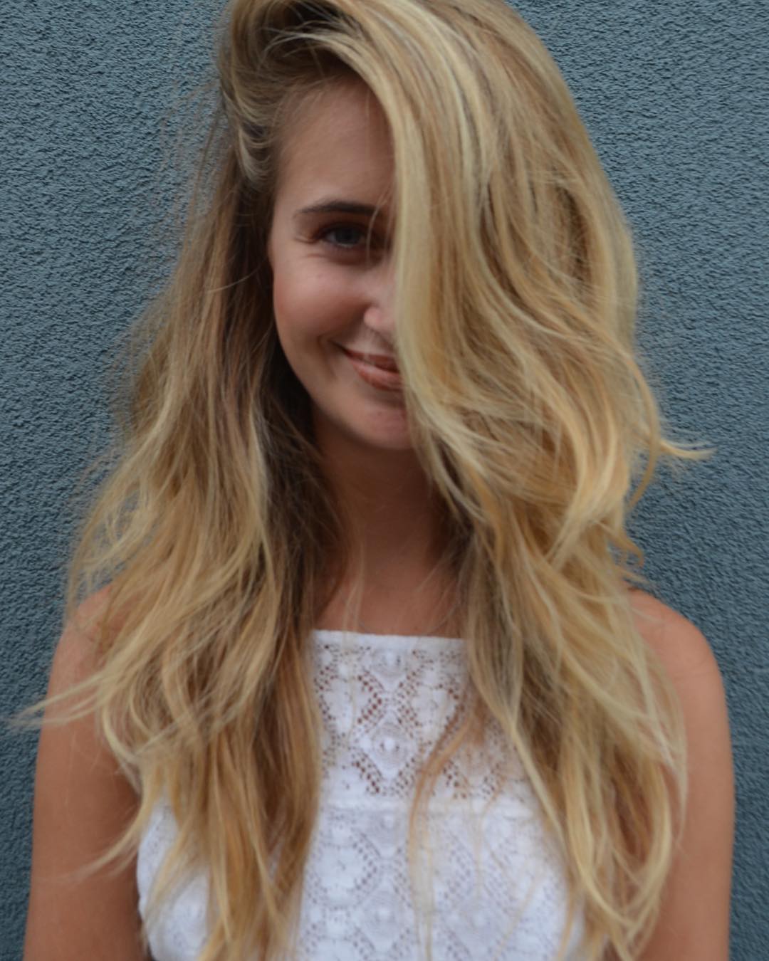 Best Haircuts, Hairstyles and Hair Colors to Look Taller - Hair Adviser Best Haircuts, Hairstyles and Hair Colors to Look Taller - Hair Adviser