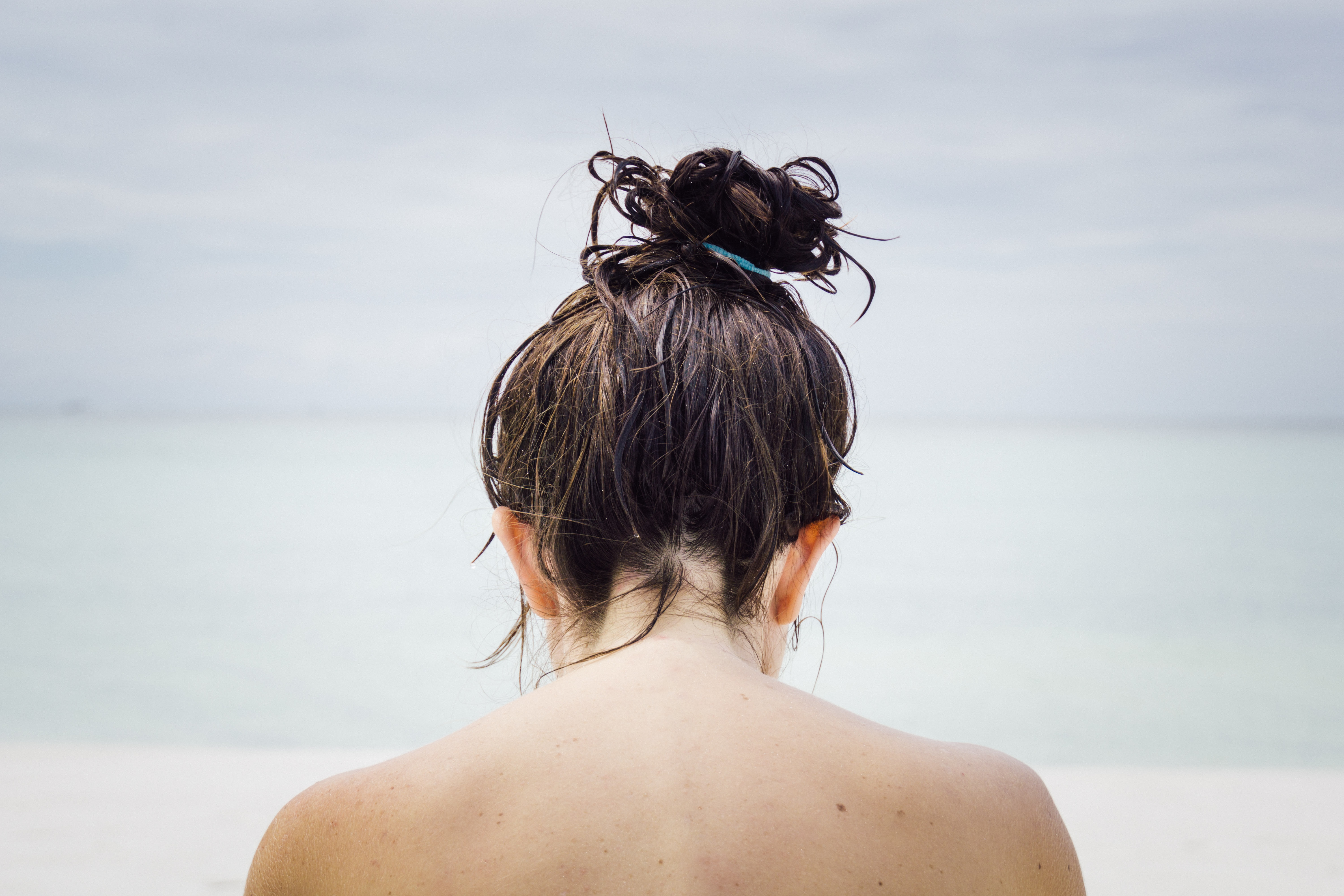 How to sleep with wet hair? - Hair Adviser How to sleep with wet hair? - Hair Adviser