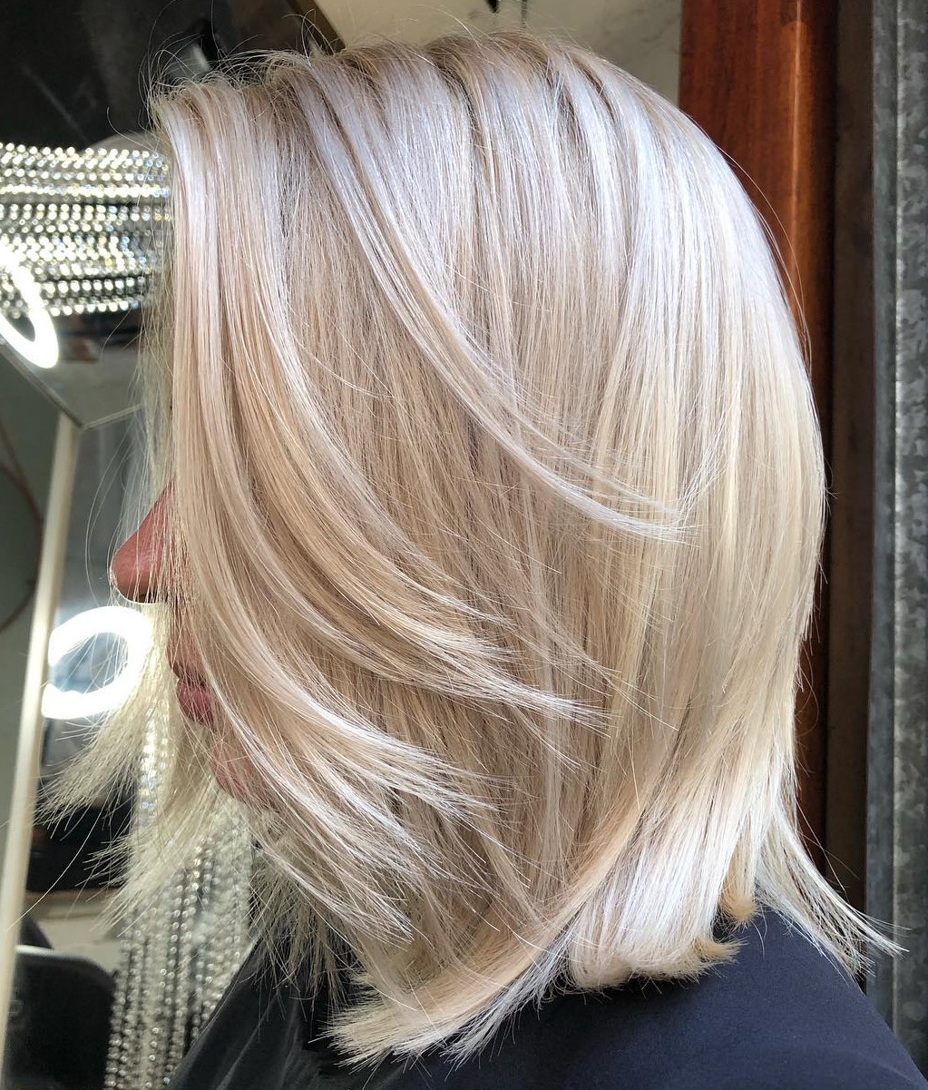 50 Medium Haircuts For Women That Ll Be Huge In 2020 Hair Adviser