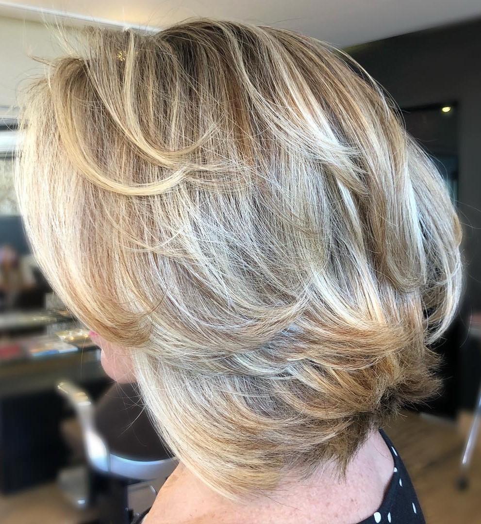 50 Medium Haircuts For Women That Ll Be Huge In 2020 Hair Adviser