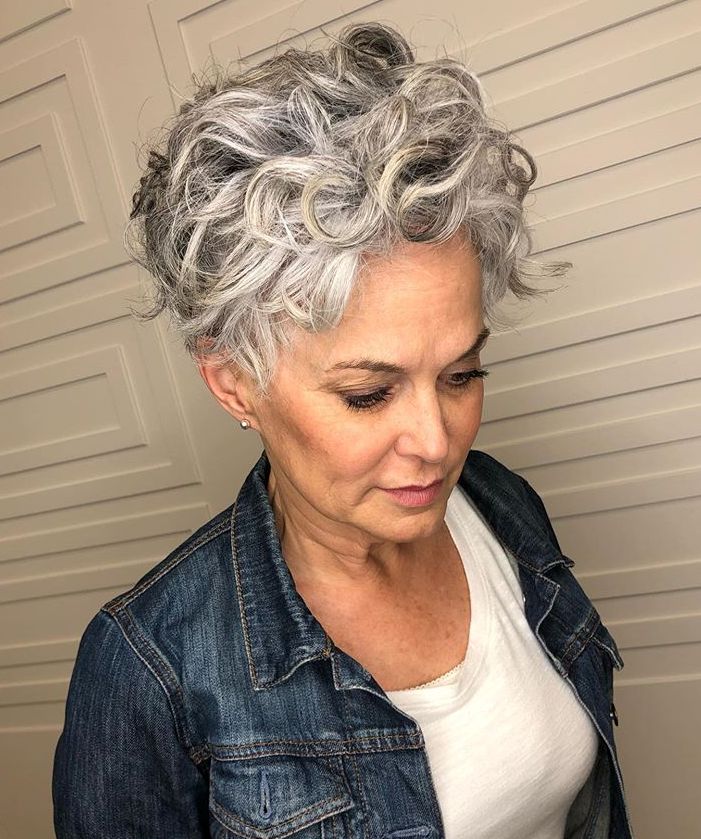27 Youthful Short Haircuts for Women Over 50