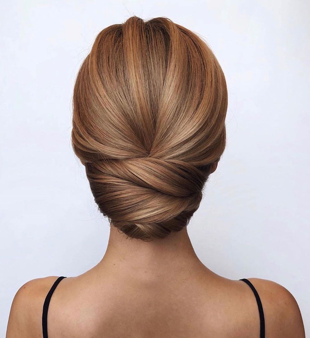 Simple Wedding Hairstyles That Prove Less Is More