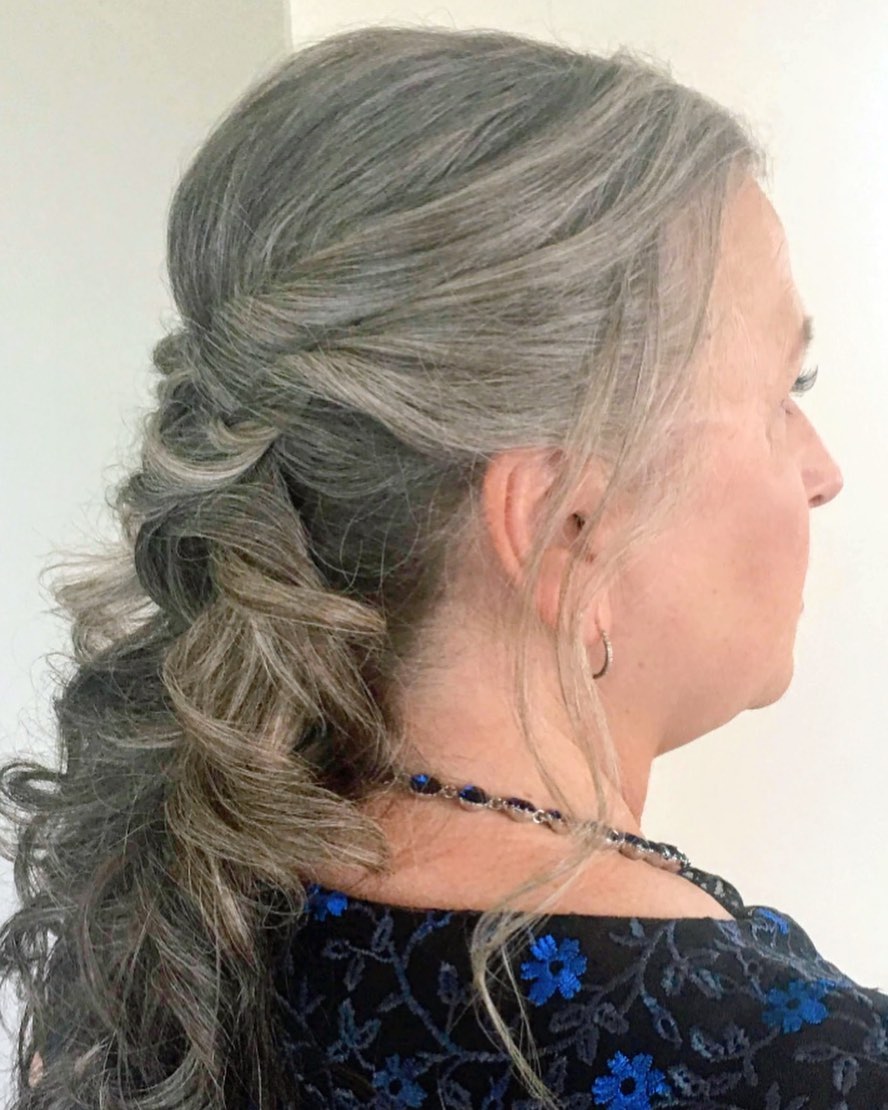 What Are the Best Long Hairstyles for Older Women? - Hair Adviser