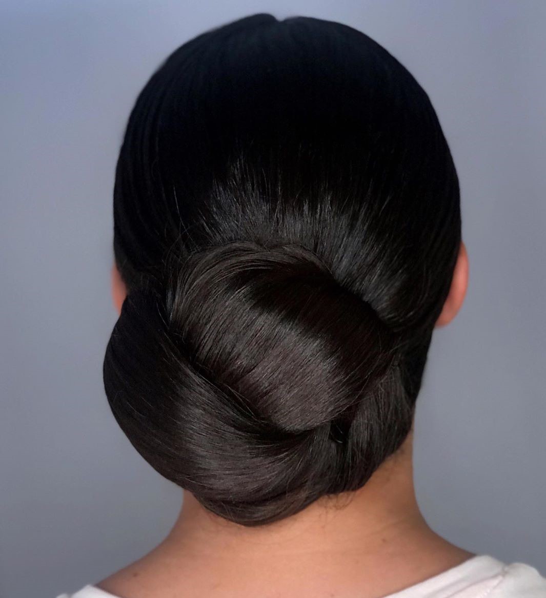 40 Straight Hairstyles and Haircuts That Are Trendy in 2023 - Hair Adviser 40 Straight Hairstyles and Haircuts That Are Trendy in 2023 - Hair Adviser