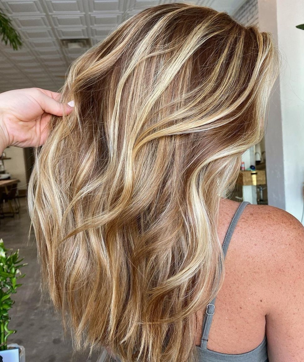 Honey Blonde Hair Color Ideas for 2021 