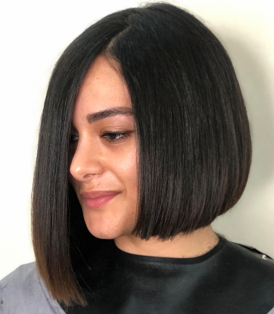  Coiffure Bob Asymétrique Droite 