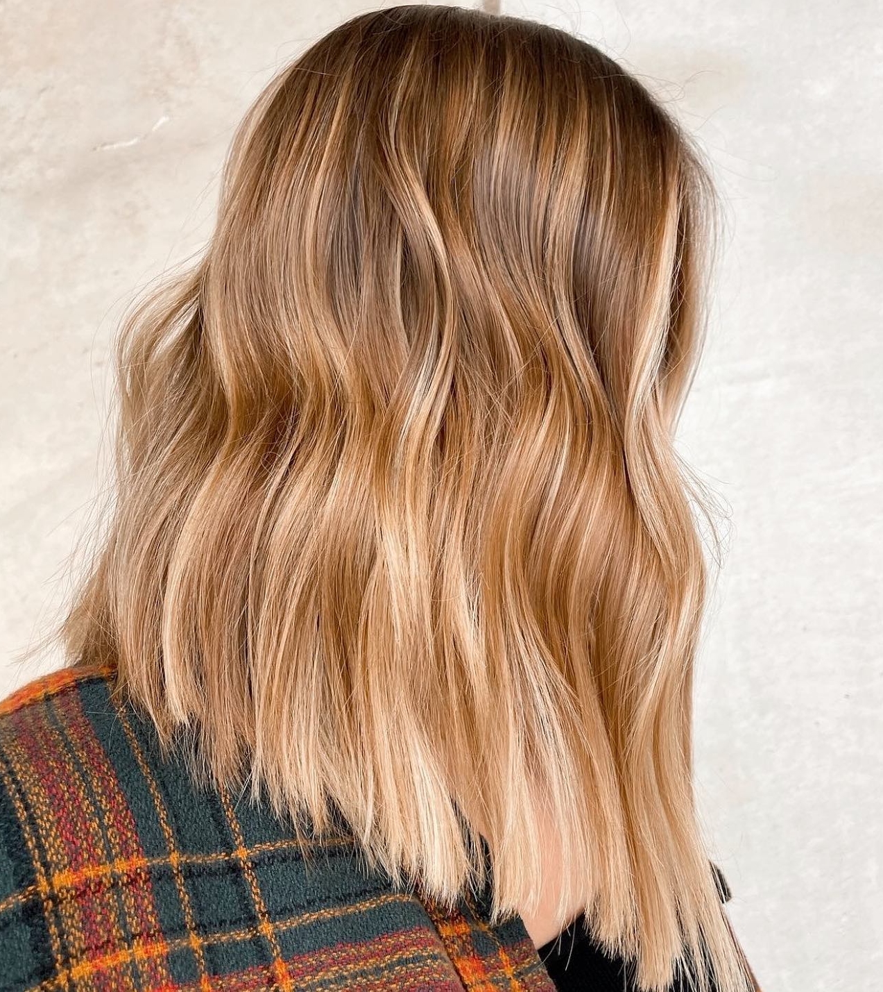 30 Golden Blonde Hair Inspirations for You to Shine Out Throughout 2023 30 Golden Blonde Hair Inspirations for You to Shine Out Throughout 2023
